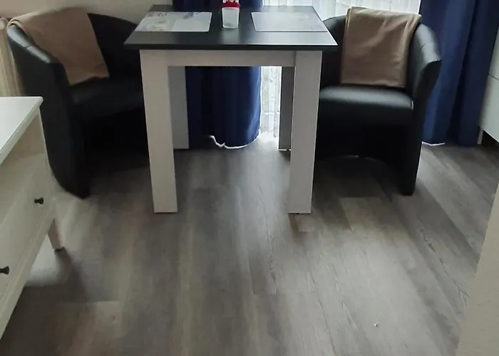 Appartementhaus Eiergrogstube Appartamento Heligoland